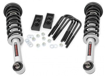 Rough Country 2.5 " Lift Kit With Lifted N3 Struts Ford F150 Tremor 2021+